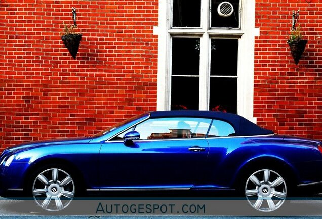 Bentley Continental GTC