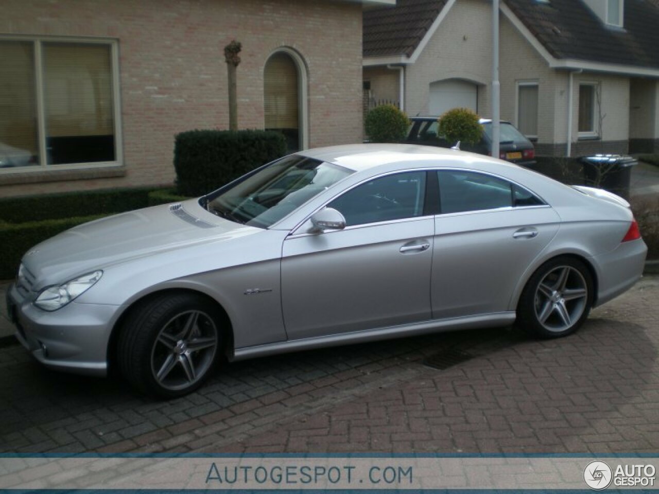 Mercedes-Benz CLS 63 AMG C219