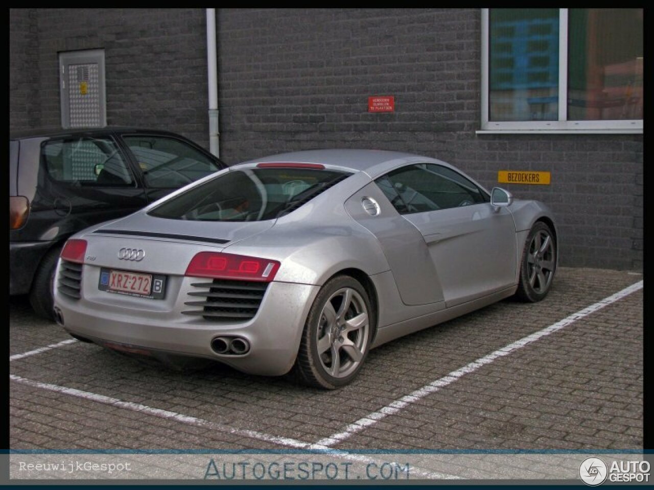 Audi R8