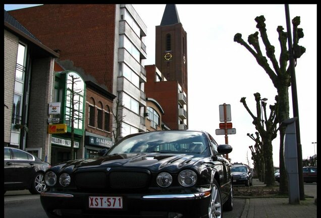 Jaguar XJR