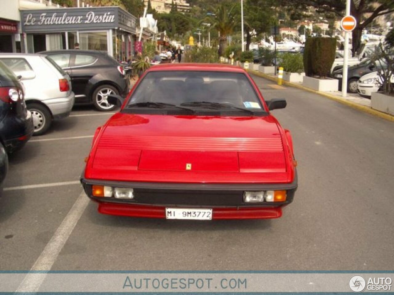 Ferrari Mondial 8