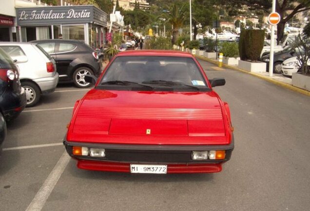 Ferrari Mondial 8