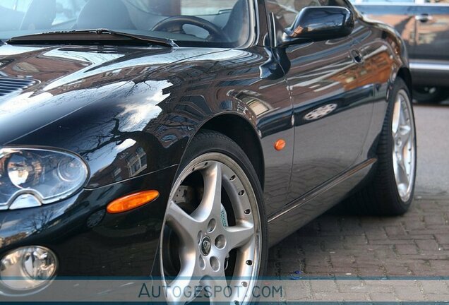 Jaguar XKR