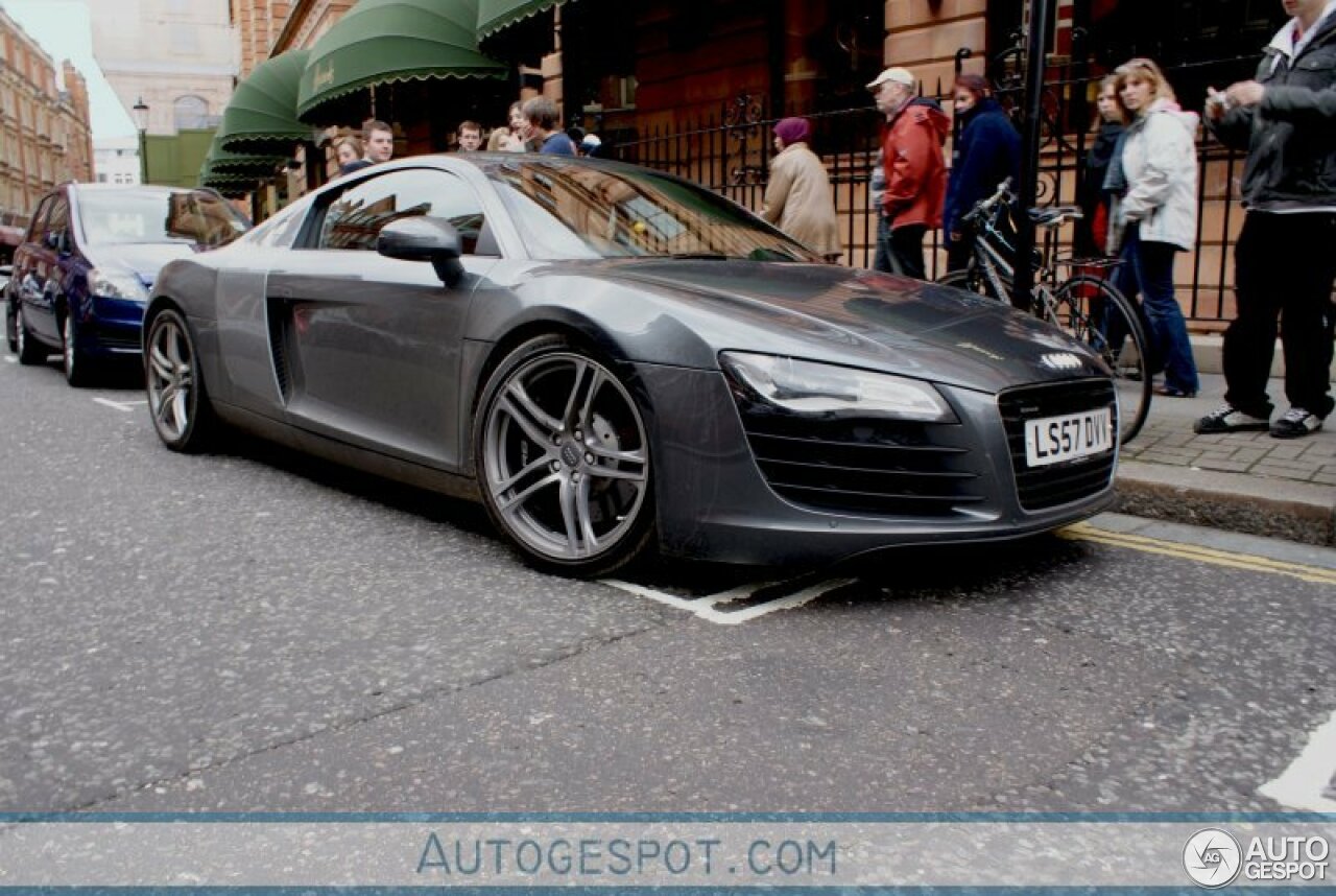 Audi R8