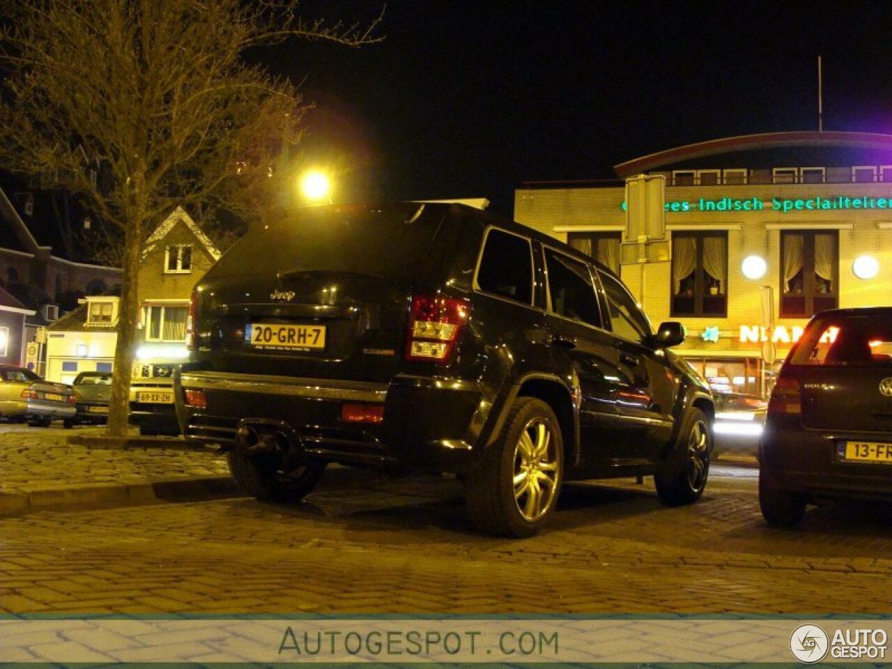 Jeep Grand Cherokee SRT-8 2005