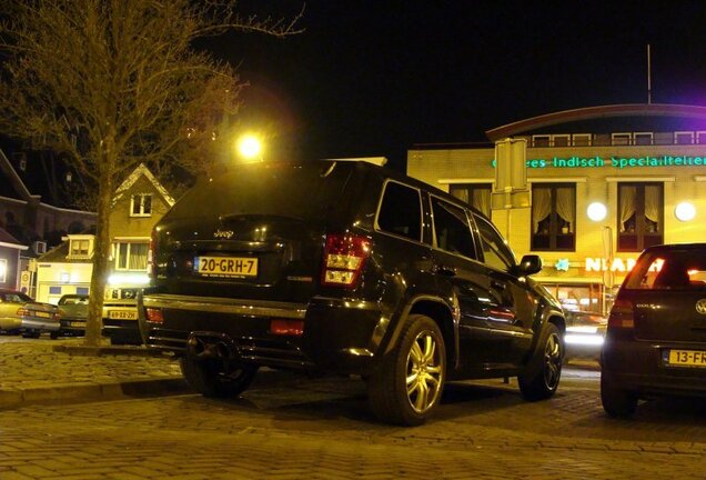 Jeep Grand Cherokee SRT-8 2005