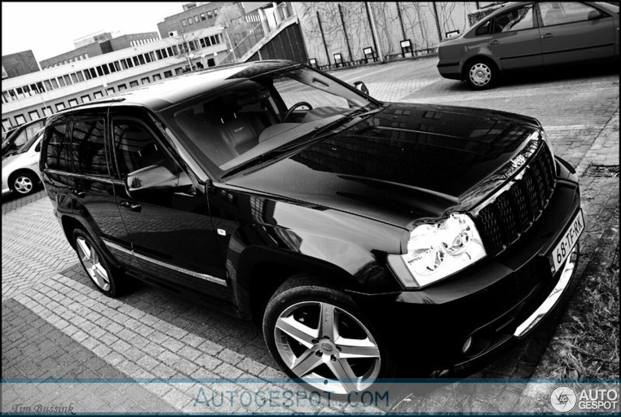 Jeep Grand Cherokee SRT-8 2005