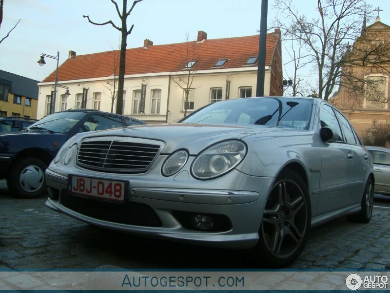 Mercedes-Benz E 55 AMG