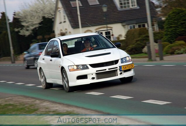 Mitsubishi Lancer Evolution IX