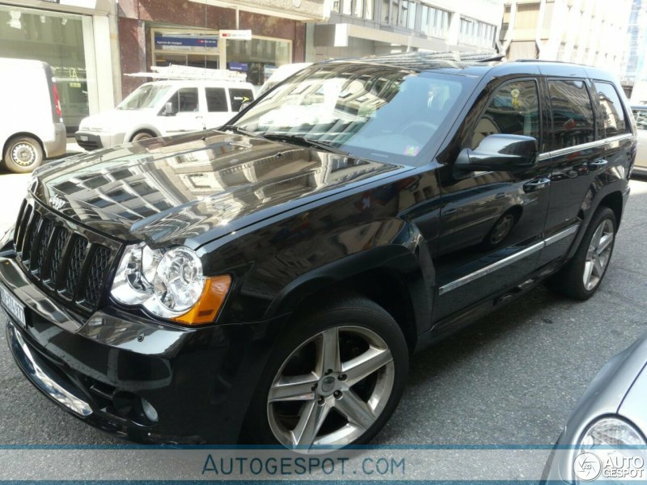 Jeep Grand Cherokee SRT-8 2005