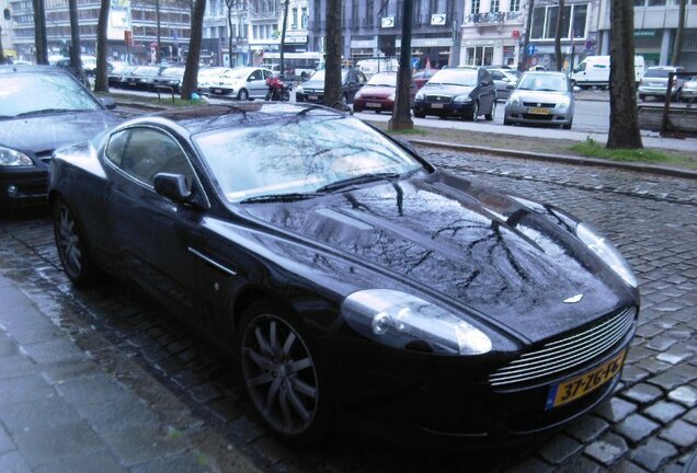 Aston Martin DB9