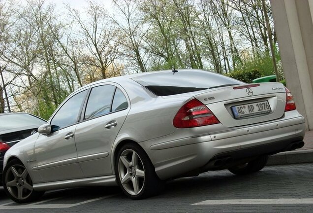 Mercedes-Benz E 55 AMG