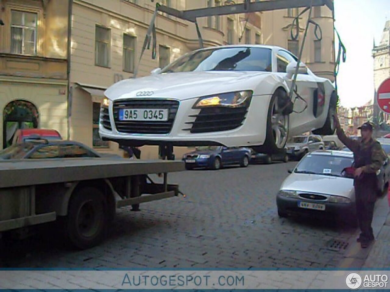 Audi R8