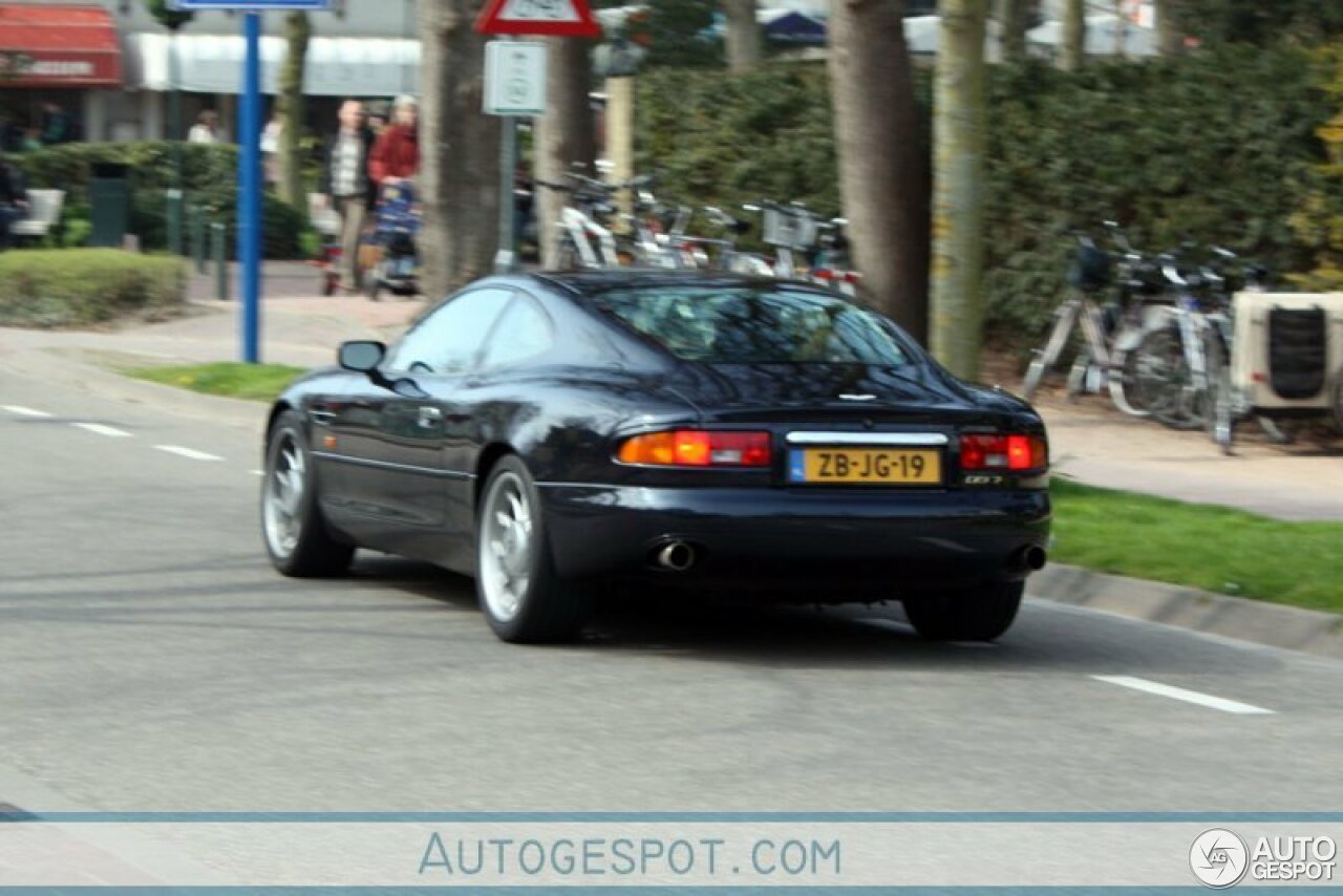 Aston Martin DB7