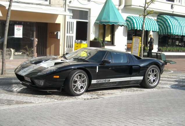 Ford GT