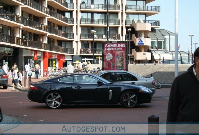 Jaguar XKR Portfolio