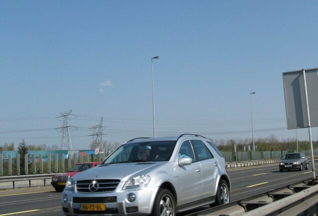 Mercedes-Benz ML 63 AMG W164