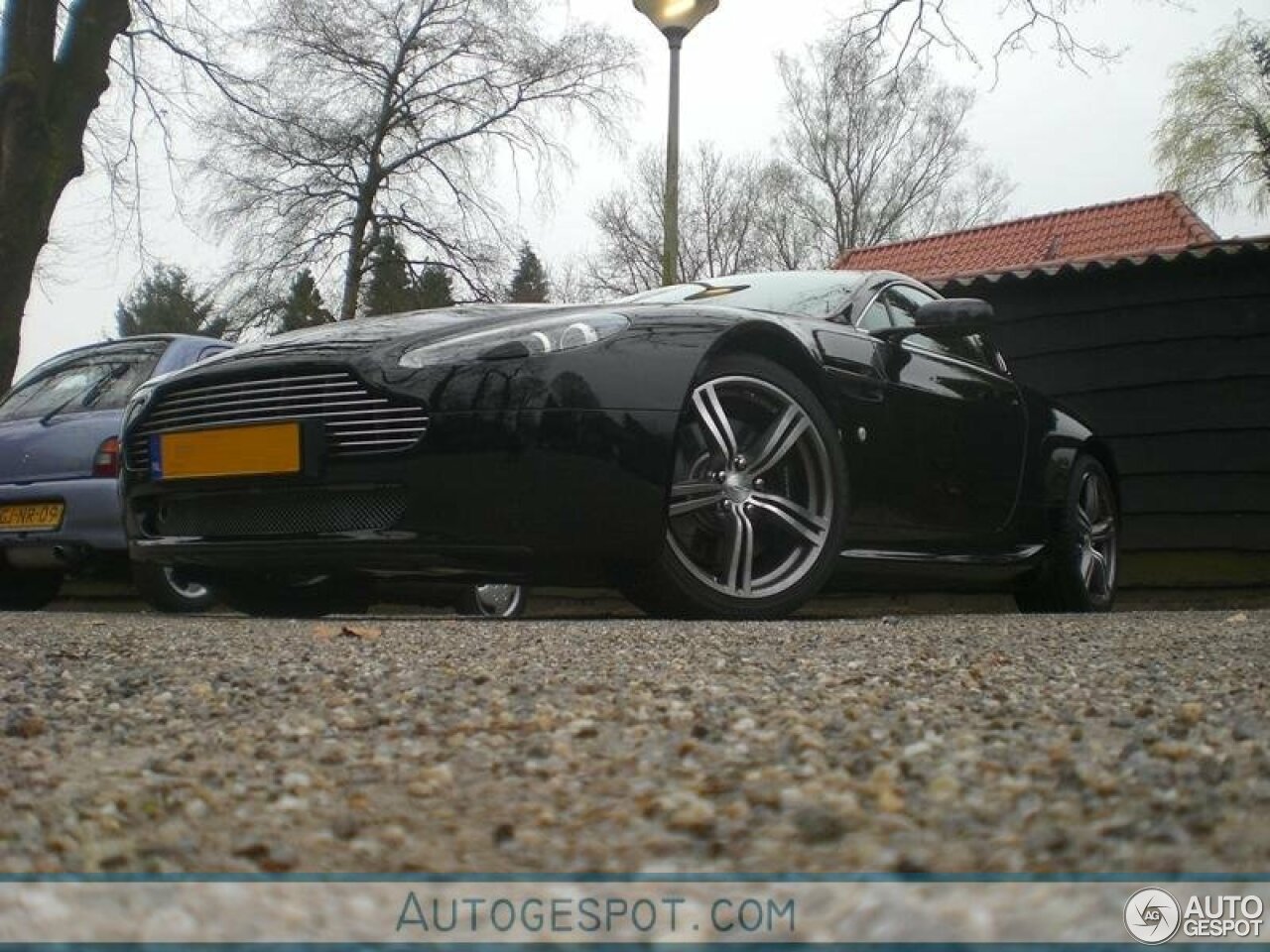 Aston Martin V8 Vantage N400