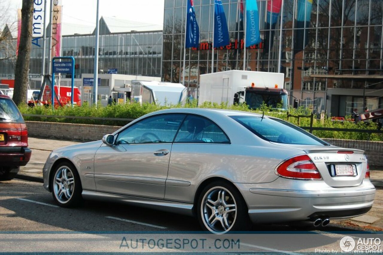 Mercedes-Benz CLK 55 AMG