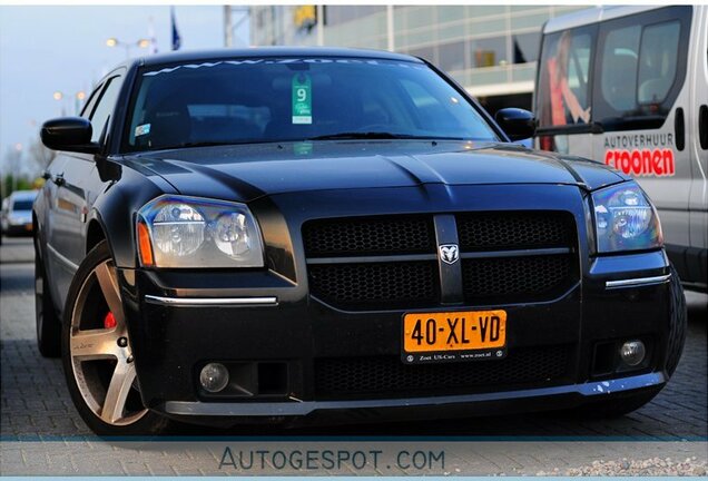 Dodge Magnum SRT-8