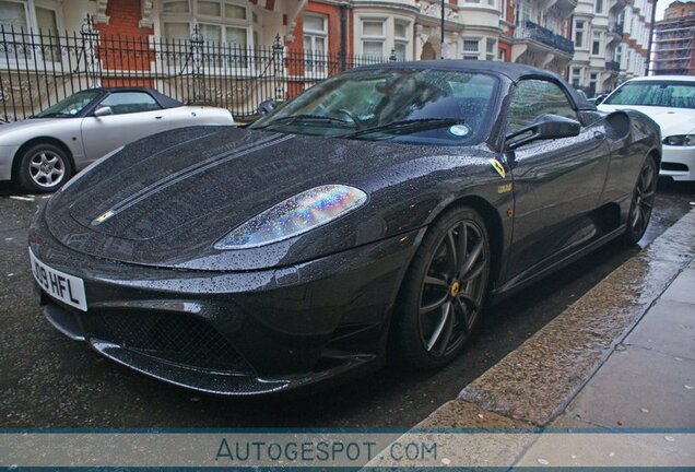 Ferrari Scuderia Spider 16M