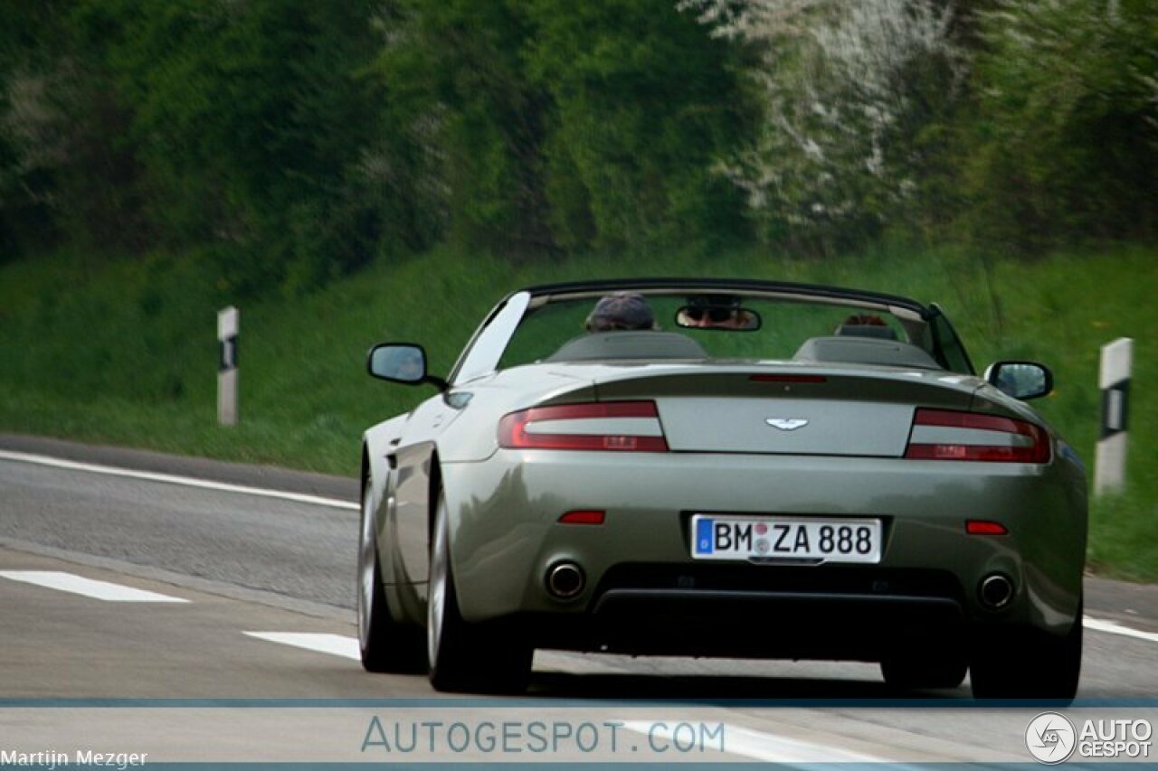 Aston Martin V8 Vantage Roadster