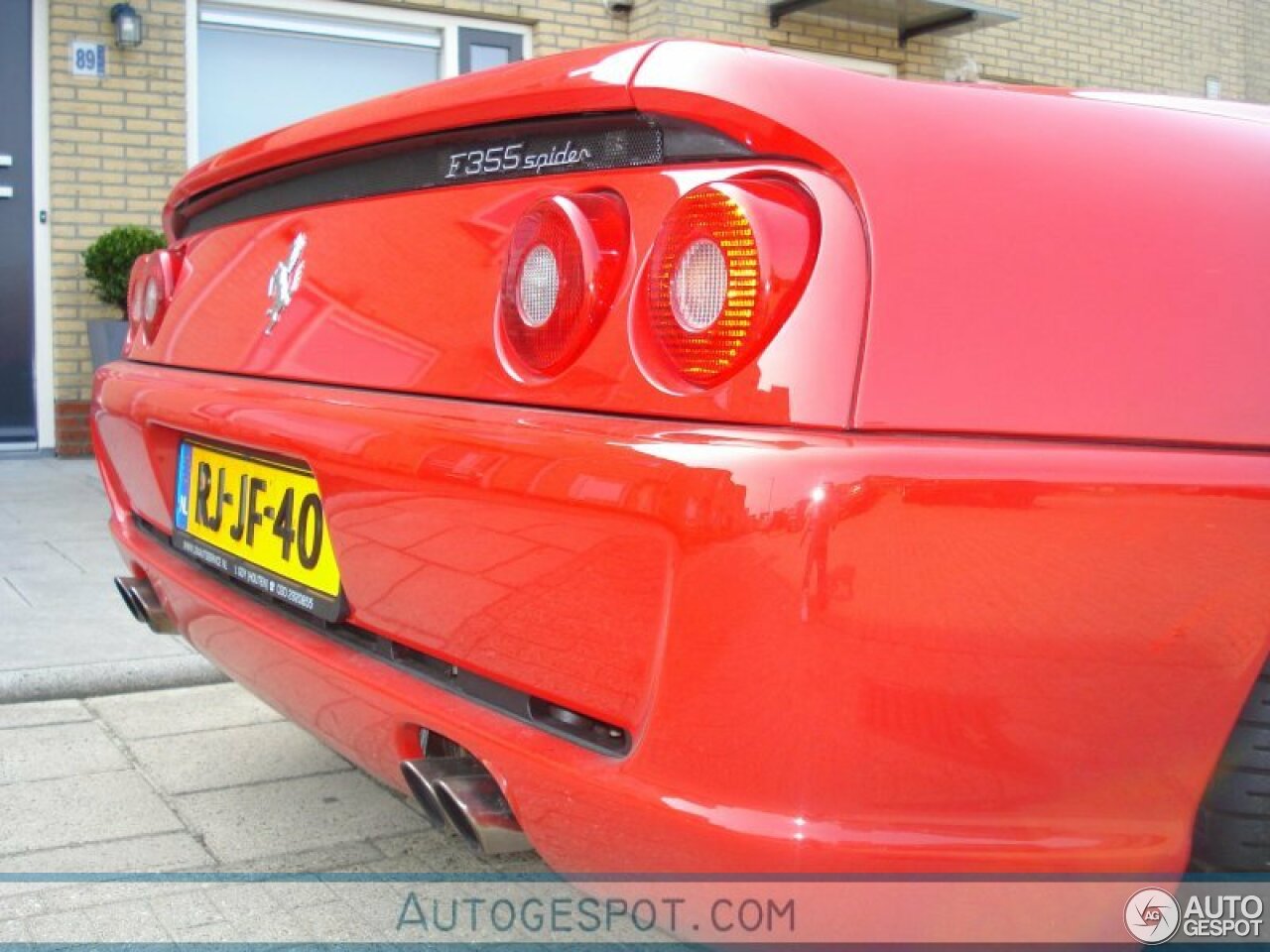 Ferrari F355 Spider