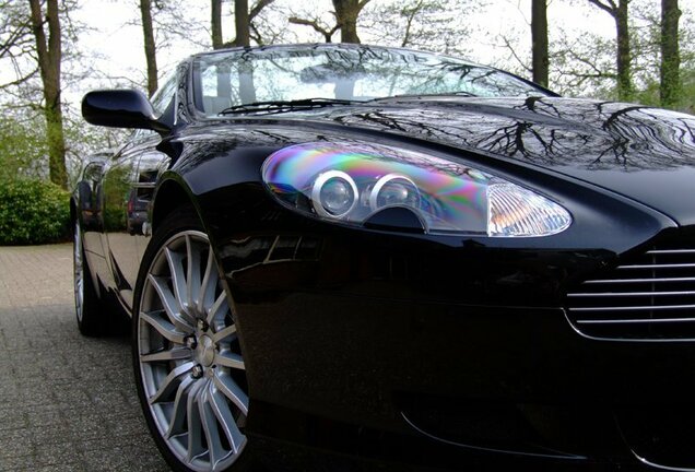 Aston Martin DB9 Volante