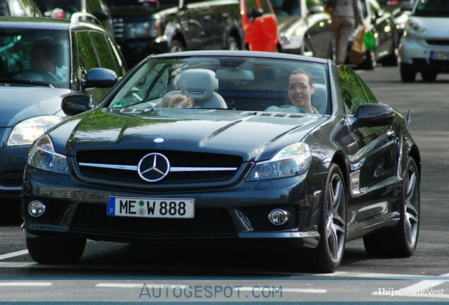 Mercedes-Benz SL 63 AMG