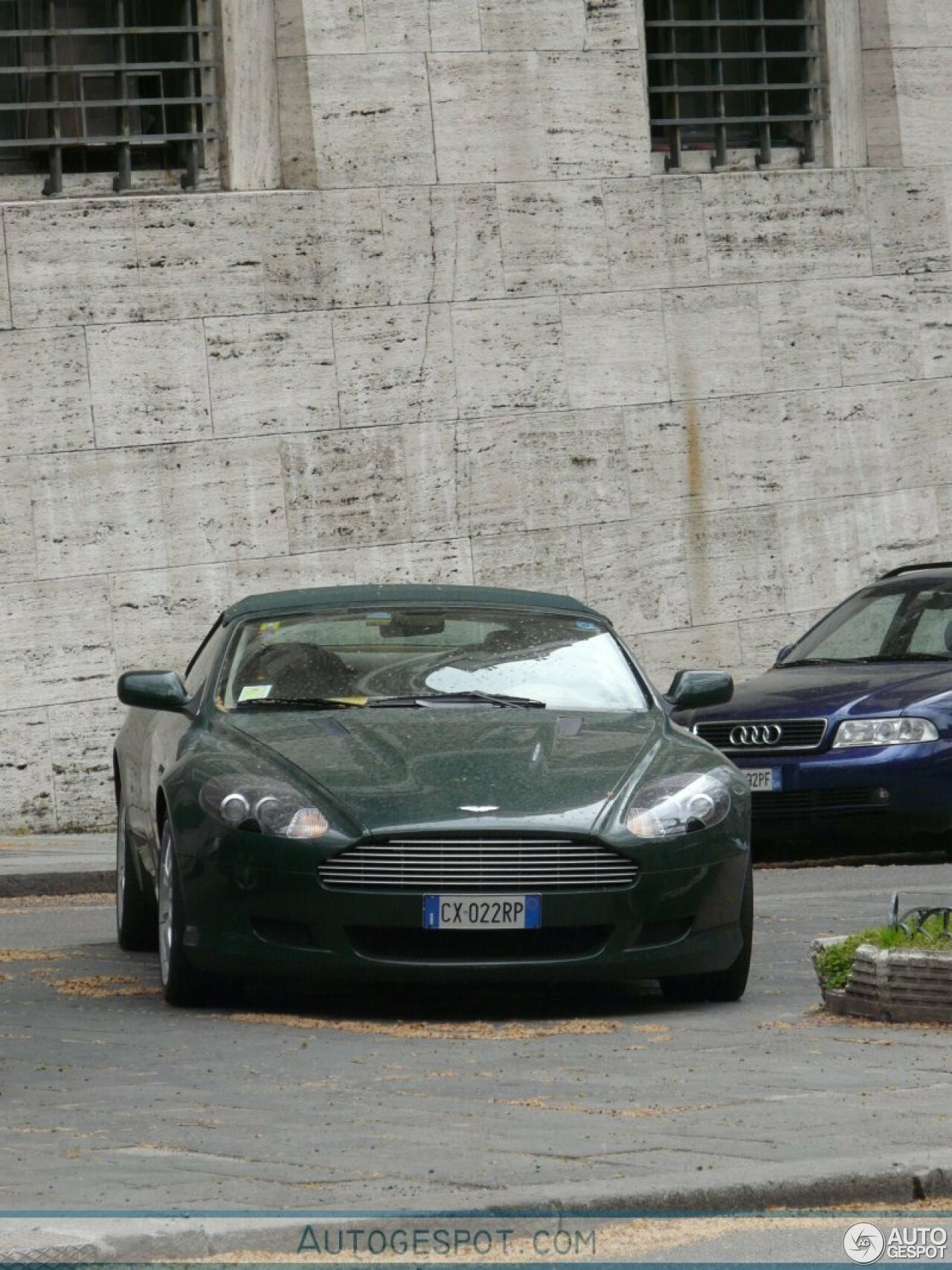 Aston Martin DB9 Volante