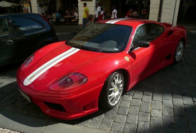 Ferrari Challenge Stradale