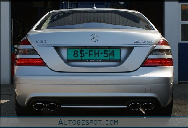 Mercedes-Benz S 63 AMG W221