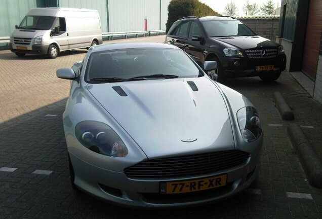 Aston Martin DB9