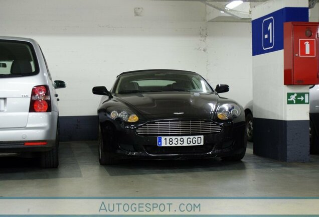 Aston Martin DB9 Volante