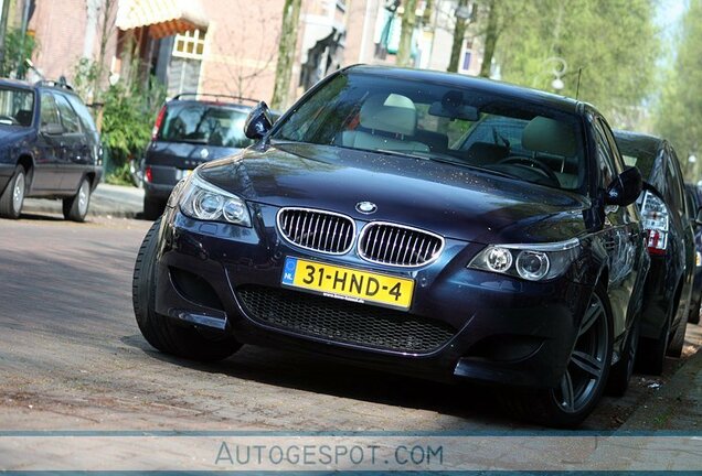 BMW M5 E60 2005