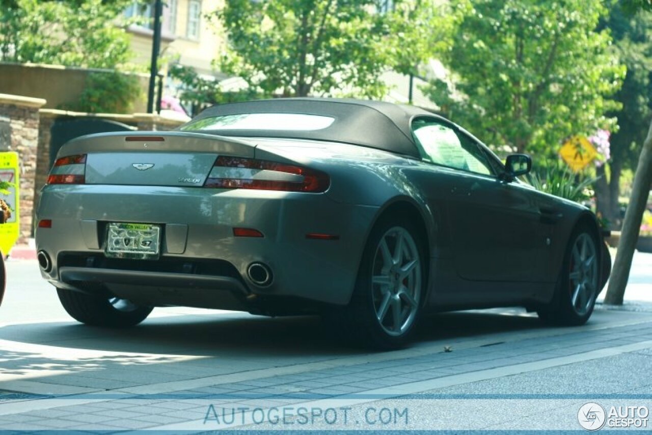 Aston Martin V8 Vantage Roadster