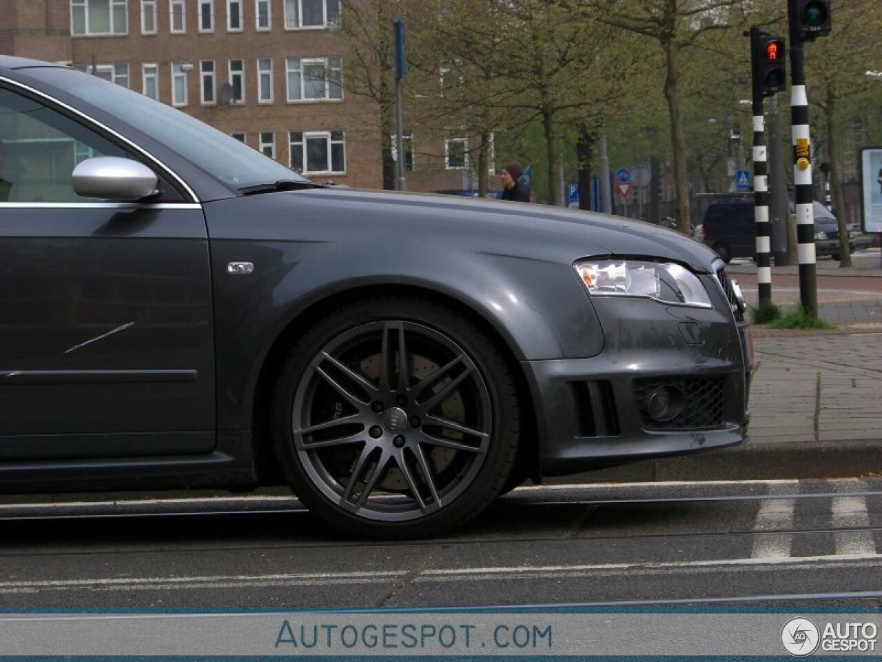 Audi RS4 Sedan