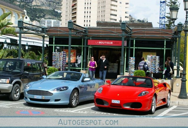 Aston Martin DB9 Volante