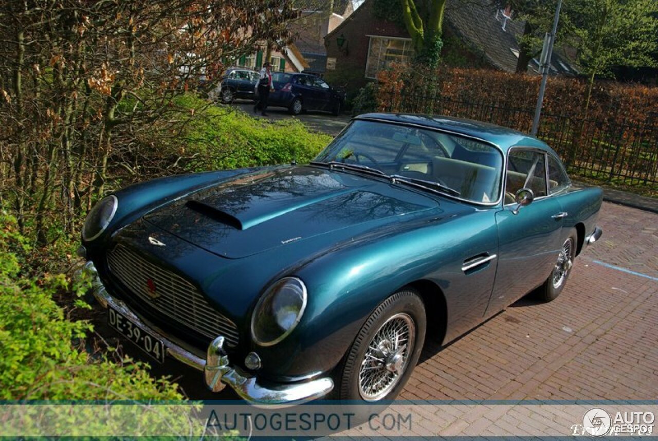 Aston Martin DB4 Vantage