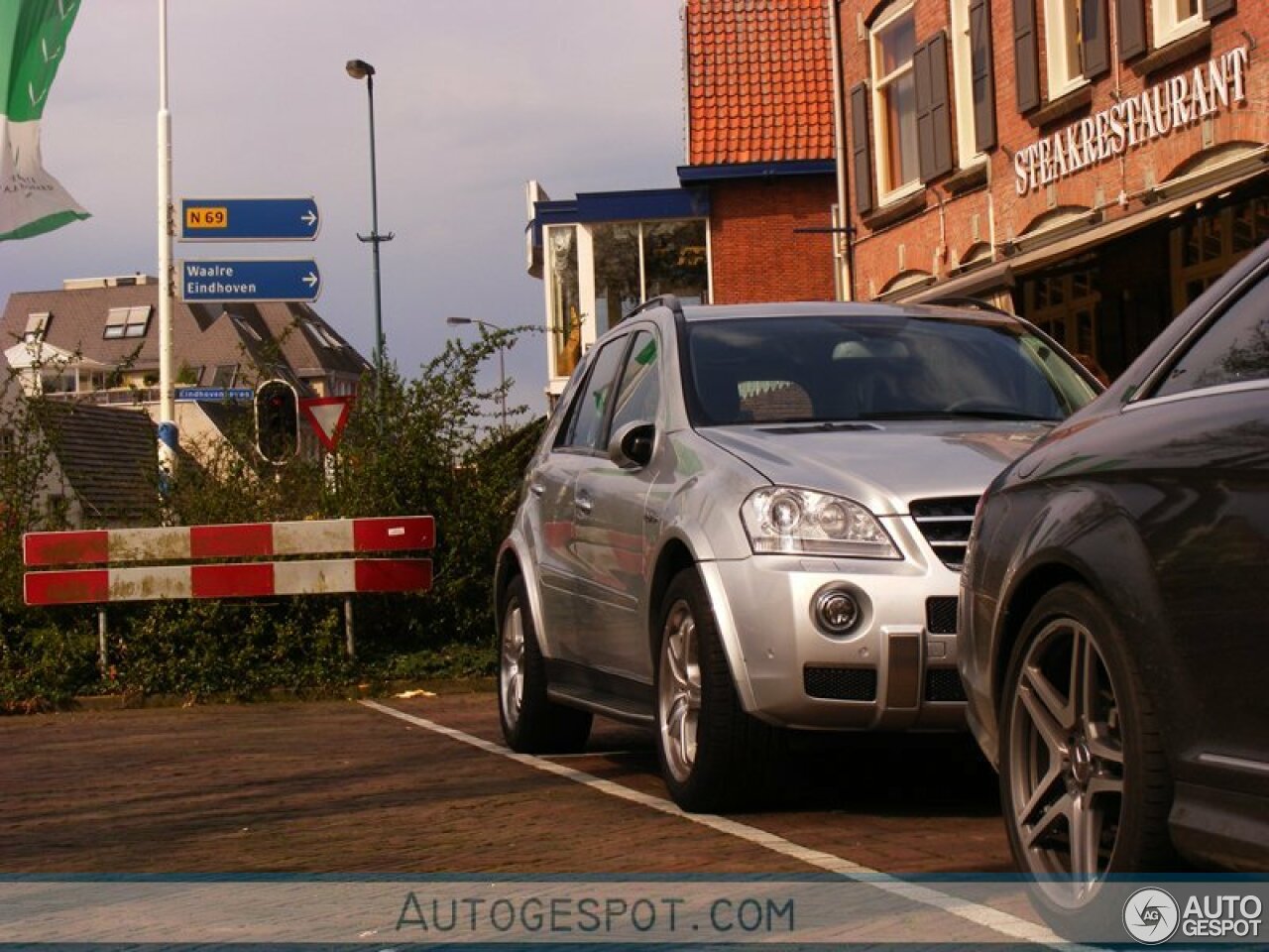 Mercedes-Benz ML 63 AMG W164