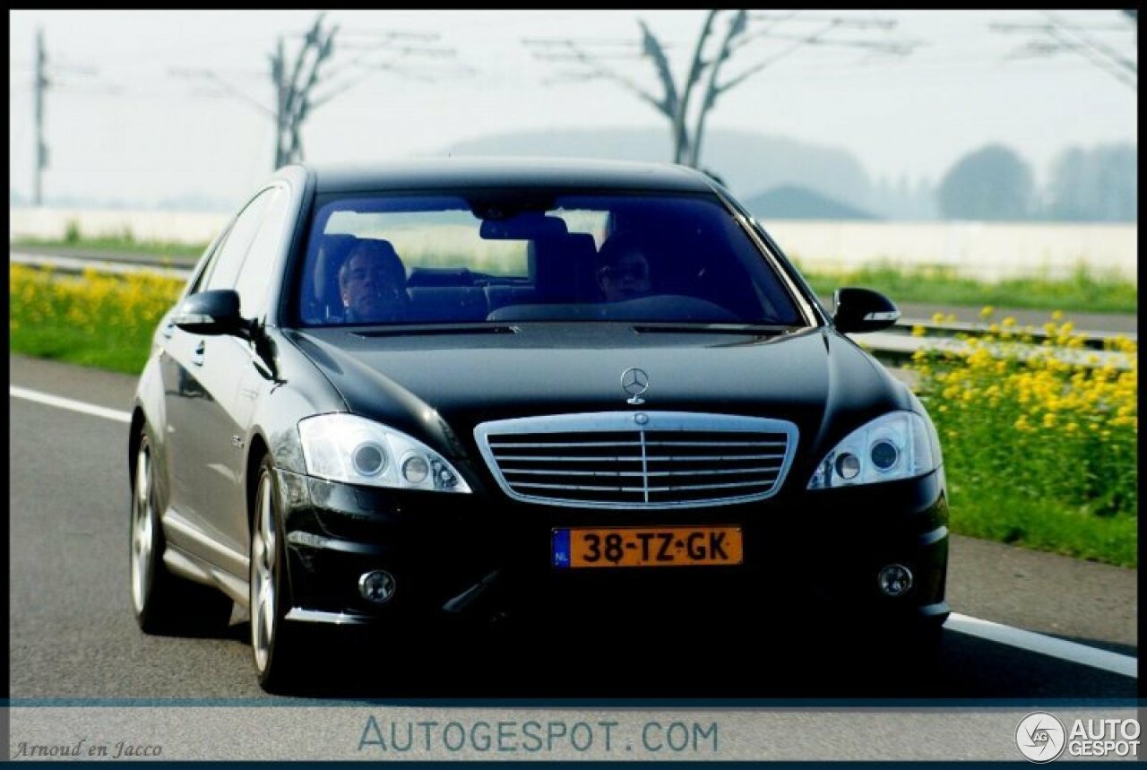 Mercedes-Benz S 63 AMG W221