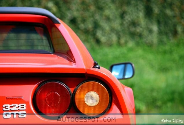 Ferrari 328 GTS