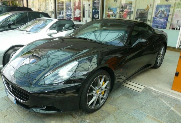 Ferrari California