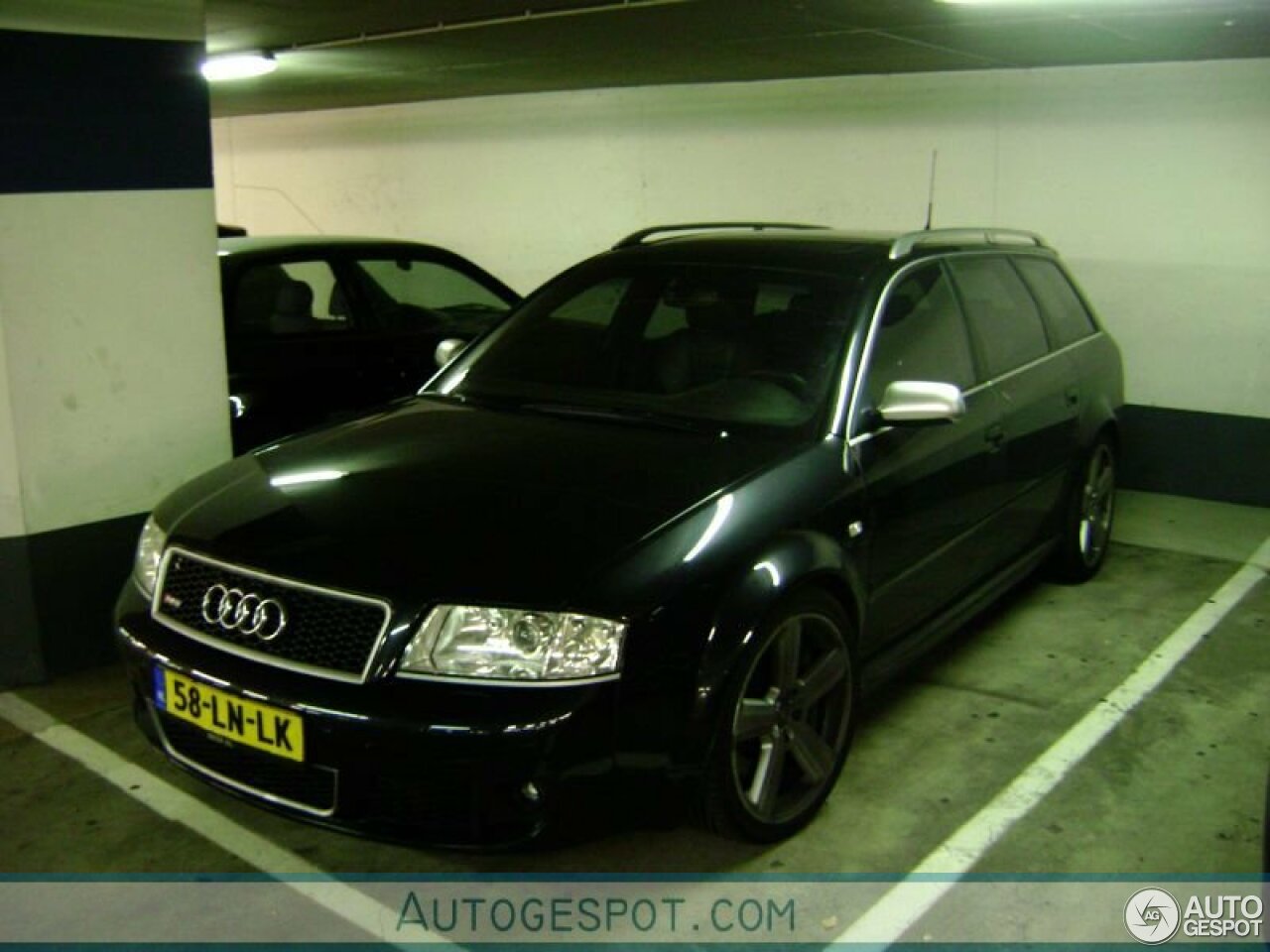 Audi RS6 Avant C5