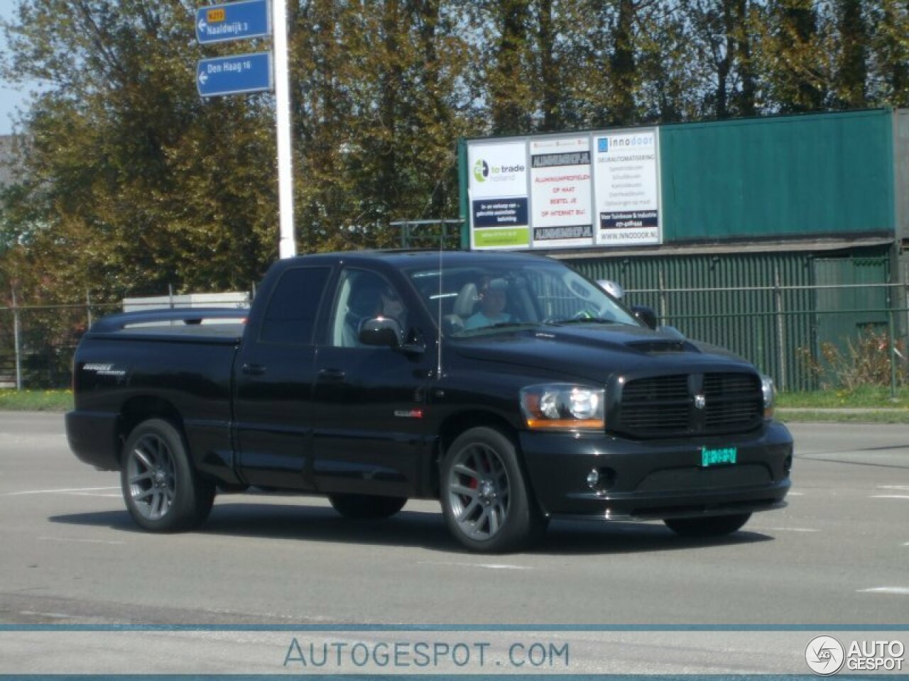 Dodge RAM SRT-10 Quad-Cab Night Runner