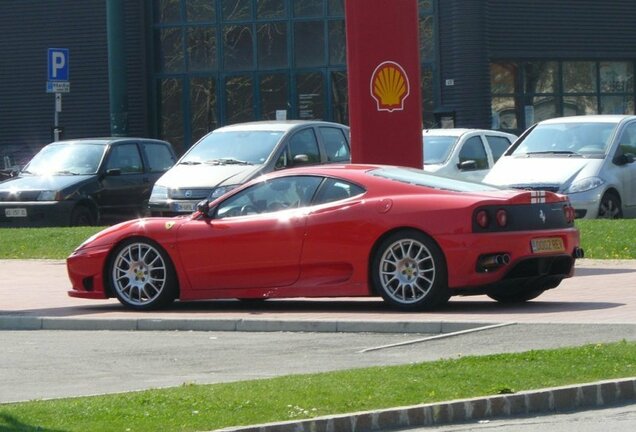 Ferrari Challenge Stradale