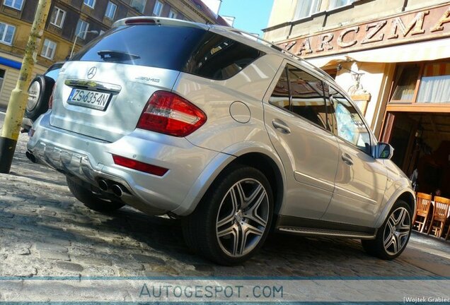 Mercedes-Benz ML 63 AMG W164 2009