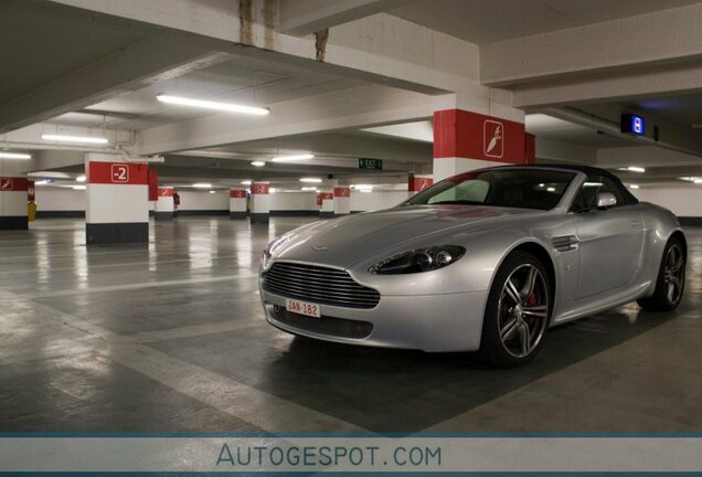 Aston Martin V8 Vantage N400 Roadster