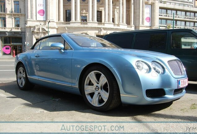 Bentley Continental GTC