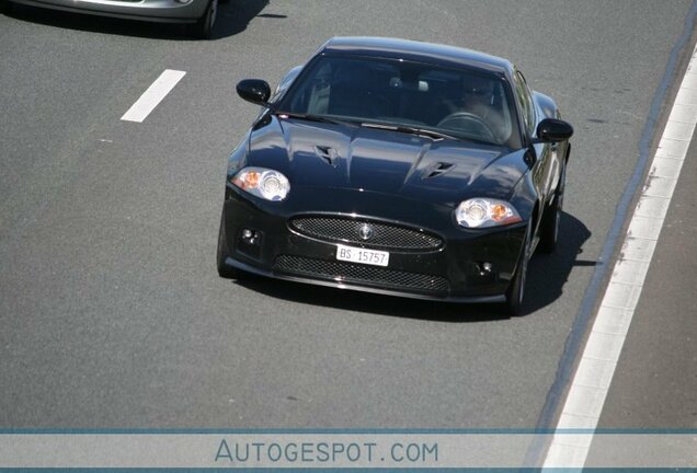 Jaguar XKR-S